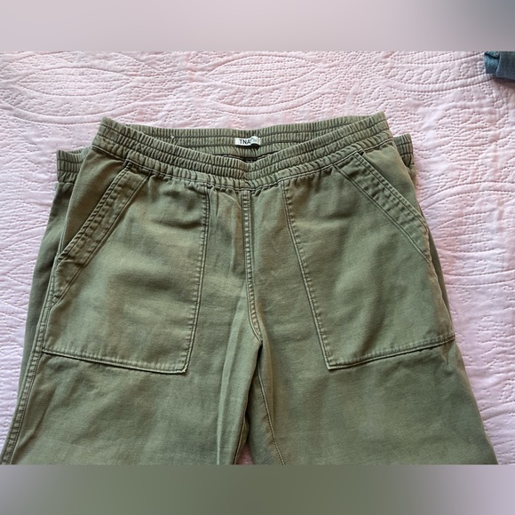 Green TNA joggers - Picture 2 of 3